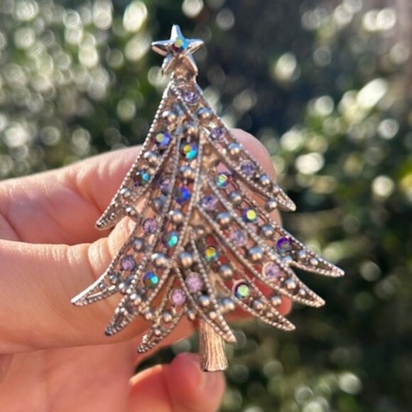 HOLIDAY🎄🎄SILVER STARRS Silver AB Rhinestone Tree BROOCH - Picture 2 of 9